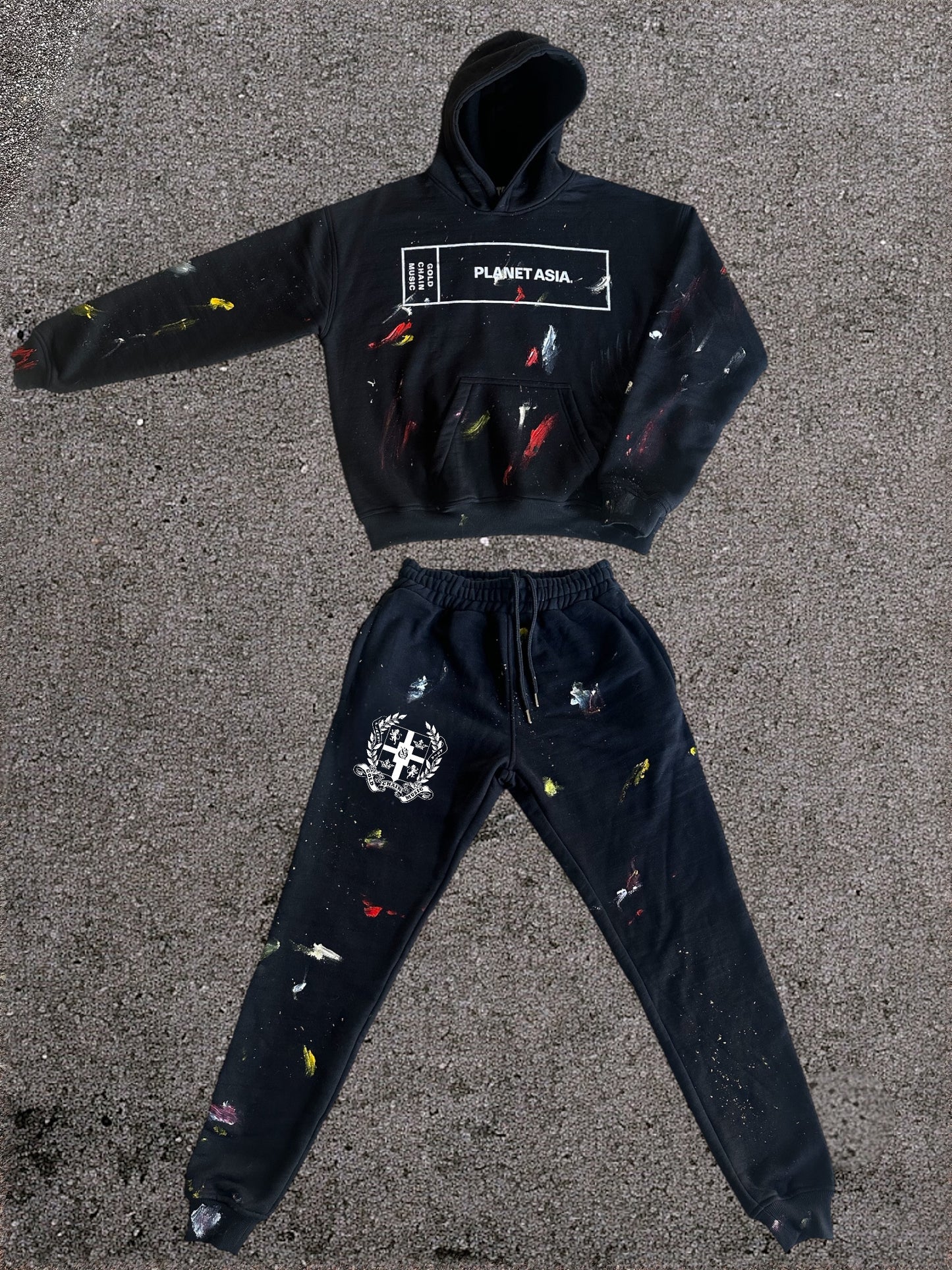 MEDALLIONS SWEATSUIT - BLACK